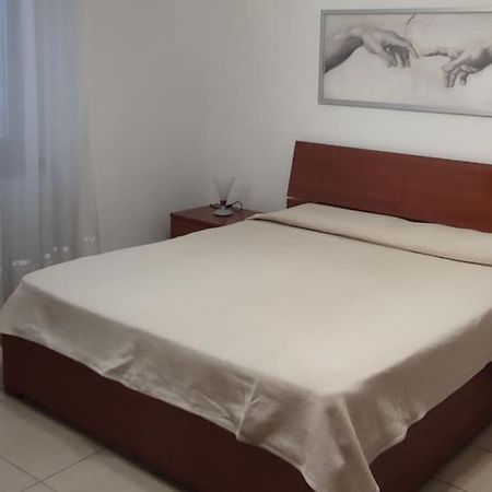 Janahome - Affitti Brevi Pisa Bagian luar foto